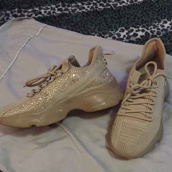 Steve Madden Sparkling Beige Sneakers - Picture 1 of 15